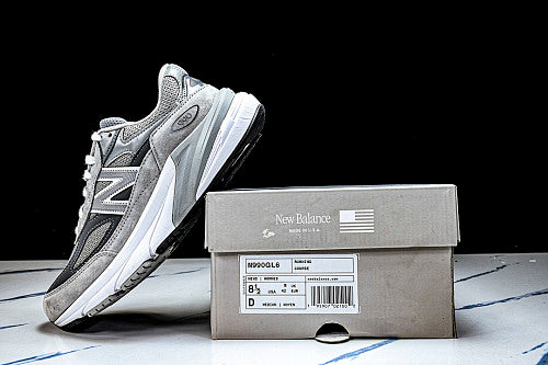 New Balance 996 V6