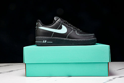 Nike Air Force 1 ‘Tiffany & Co’