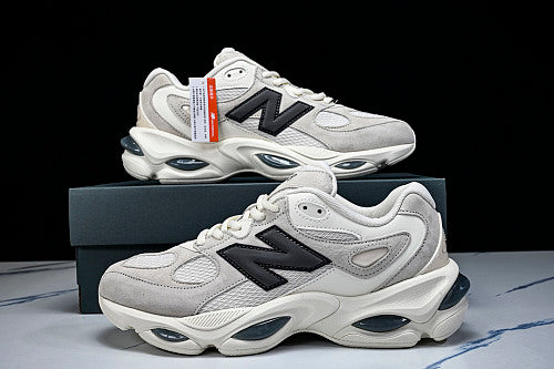 New Balance 983