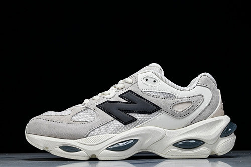 New Balance 983