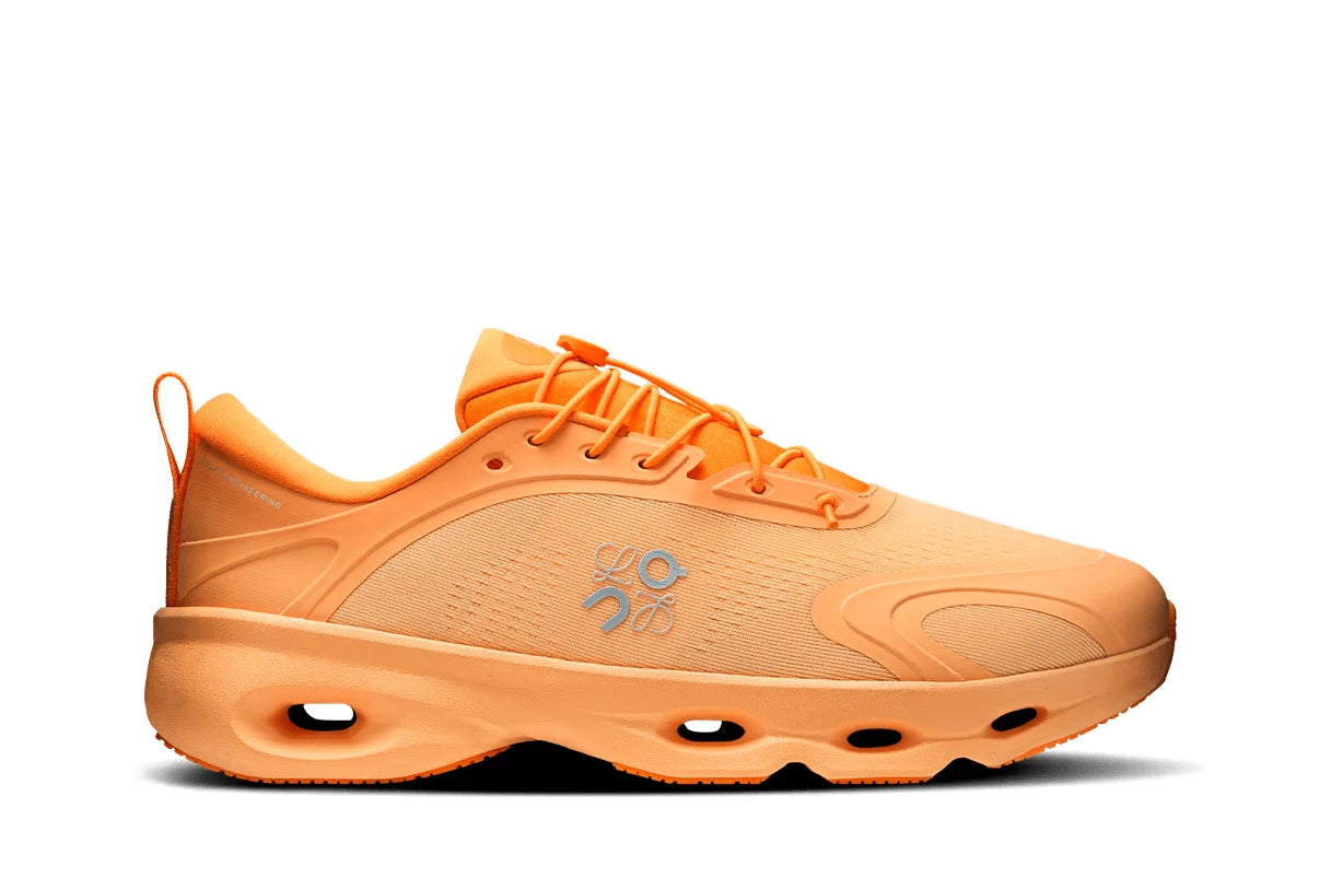 Tênis On Running Cloudsolo Loewe White Orange Laranja